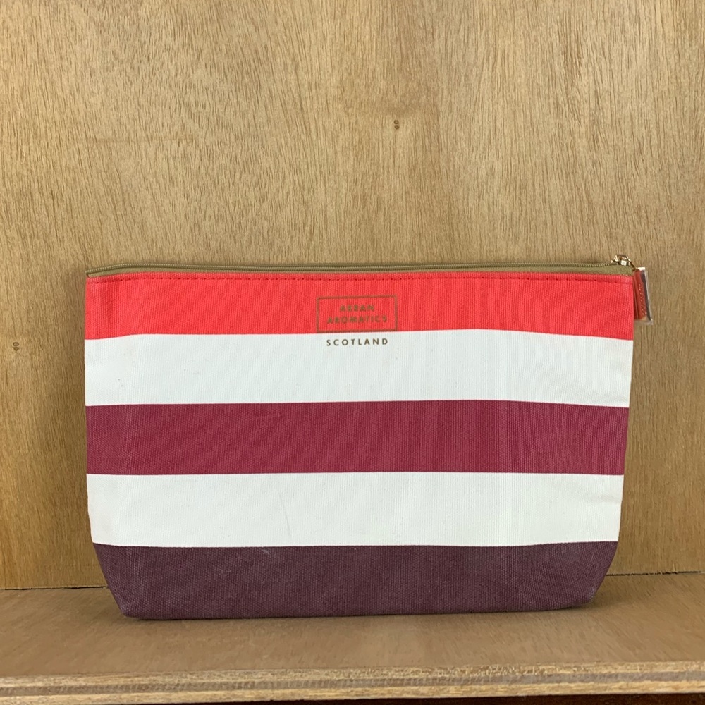 Arran Aromatics of Scotland Makeup Bag - Picture 1 of 5